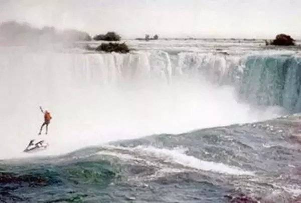 Ünlü rapçinin ölmeden önce son pozları ortaya çıktı. İşte 15 trajik son fotoğraf öyküsü 10