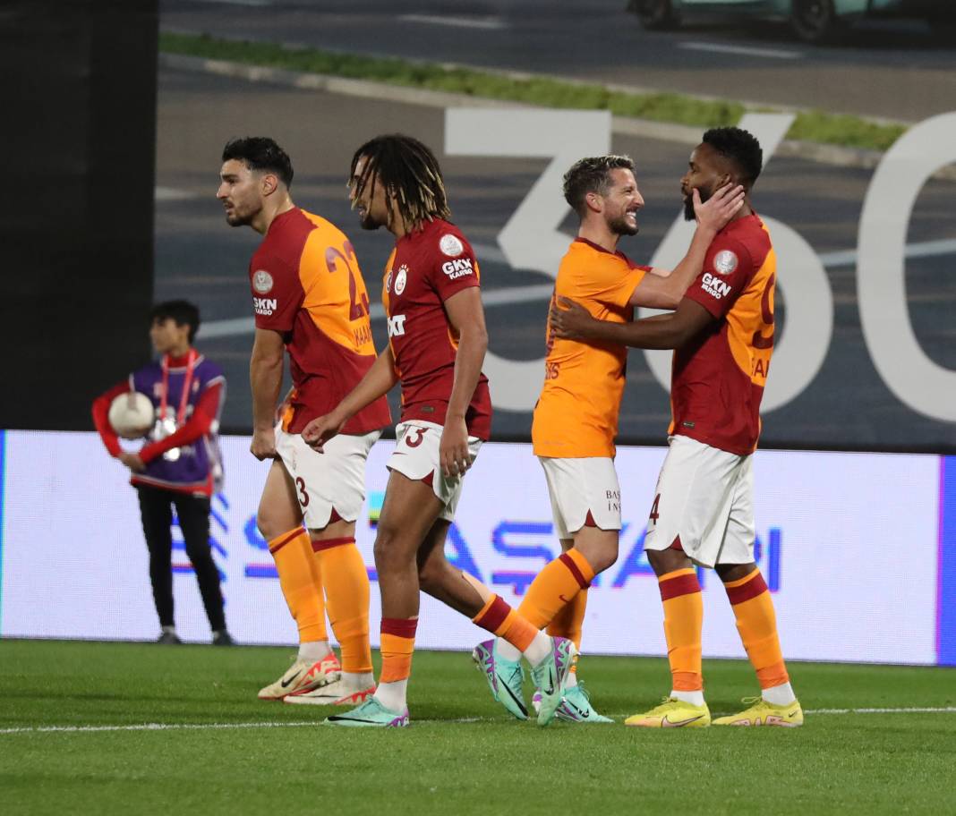 Pendikspor Galatasaray maçının hiçbir yerde olmayan fotoğrafları 64