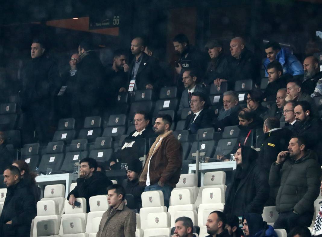 Beşiktaş taraftarı için sezon artık çile! Alanya'dan 3 yediler maç sonu özür dilediler. Alanyaspor Beşiktaş maçının çok özel fotoğrafları 20