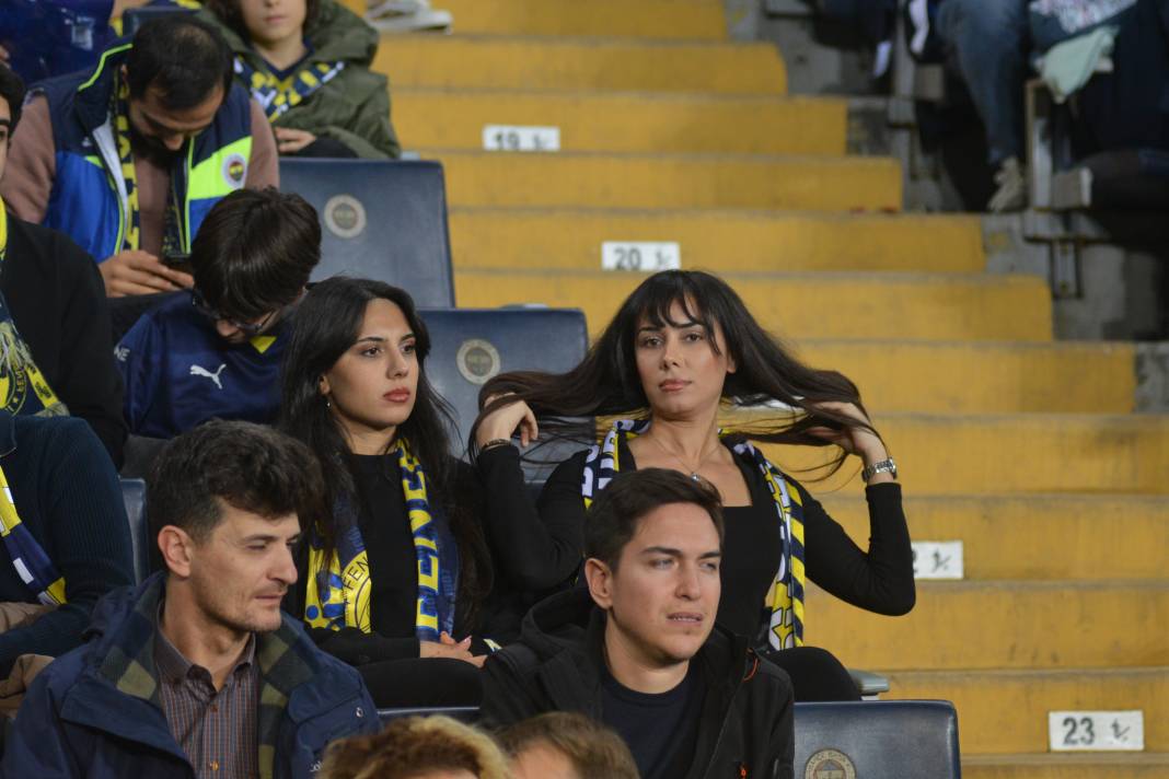 Kadıköy'de Fener alayı. Muhteşem maçın muhteşem fotoğrafları. Kadıköy sallandı 16