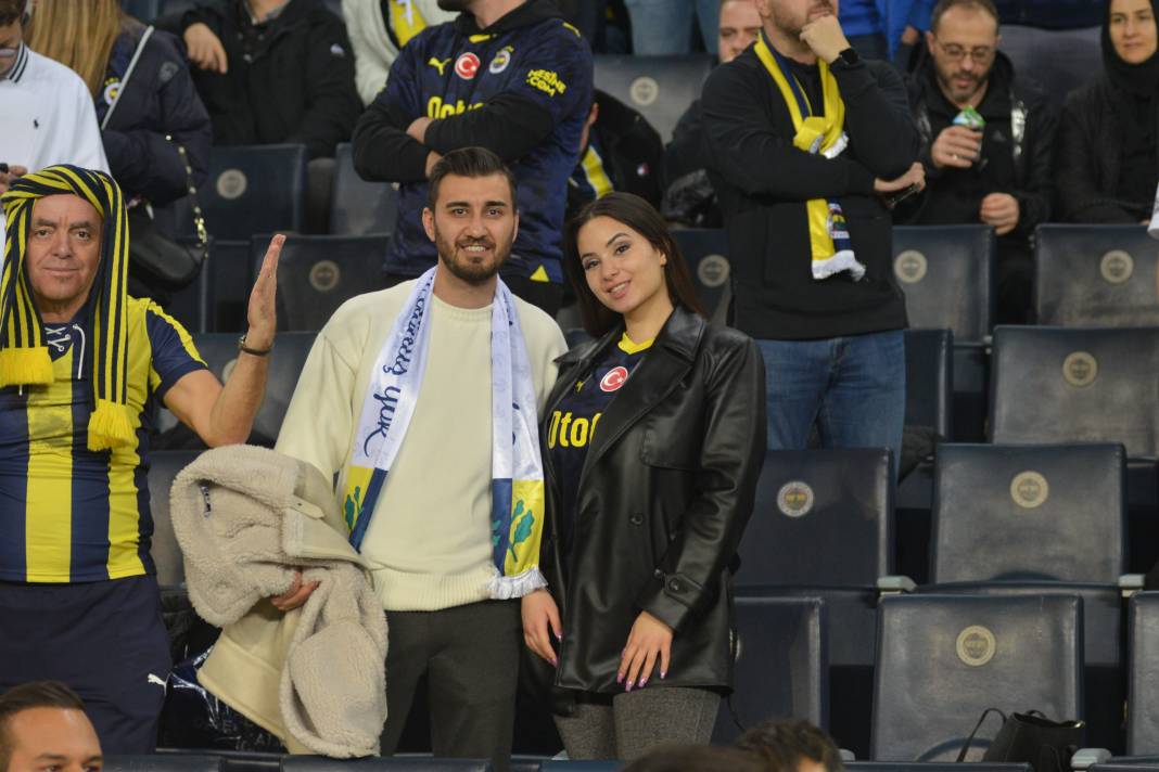 Kadıköy'de Fener alayı. Muhteşem maçın muhteşem fotoğrafları. Kadıköy sallandı 56