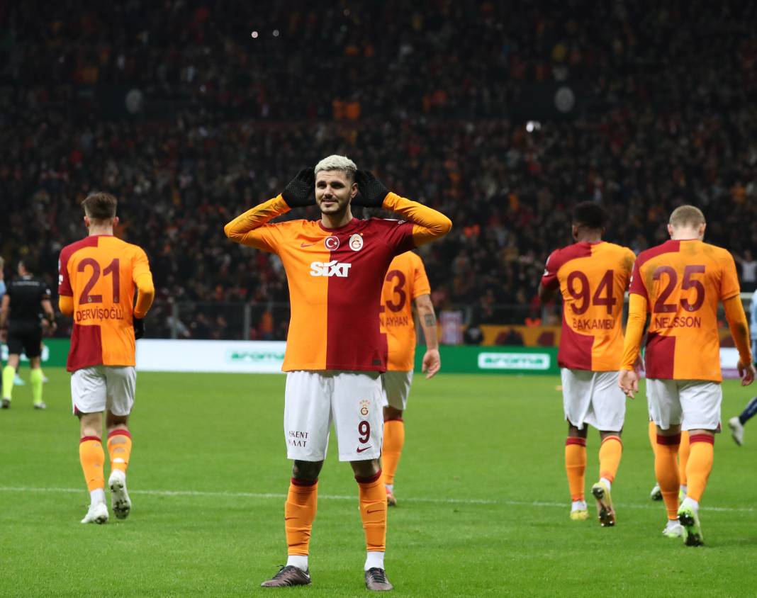 Galatasaray Adana Demirspor'u işte böyle yendi. Fotoğraflardaki inanılmaz ayrıntılar 74