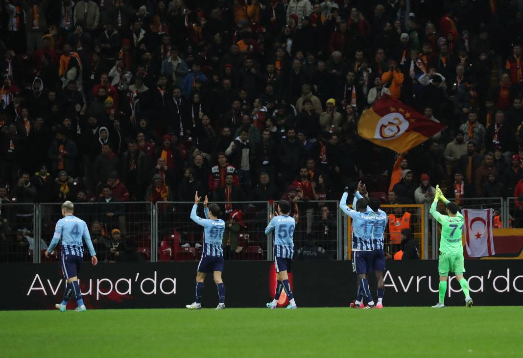 Galatasaray Adana Demirspor'u işte böyle yendi. Fotoğraflardaki inanılmaz ayrıntılar 71