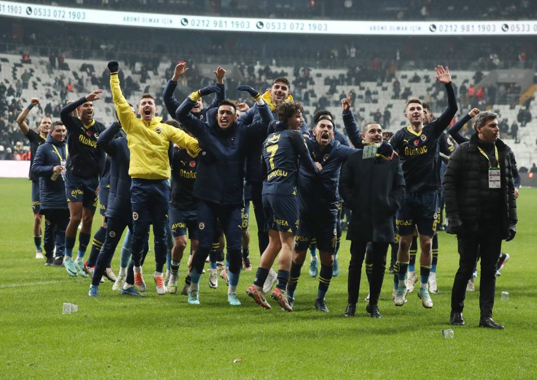 Fenerbahçe Beşiktaş'ı 9 sene sonra Dolmabahçe'de ilk kez yendi! Derbinin müthiş fotoğrafları 64