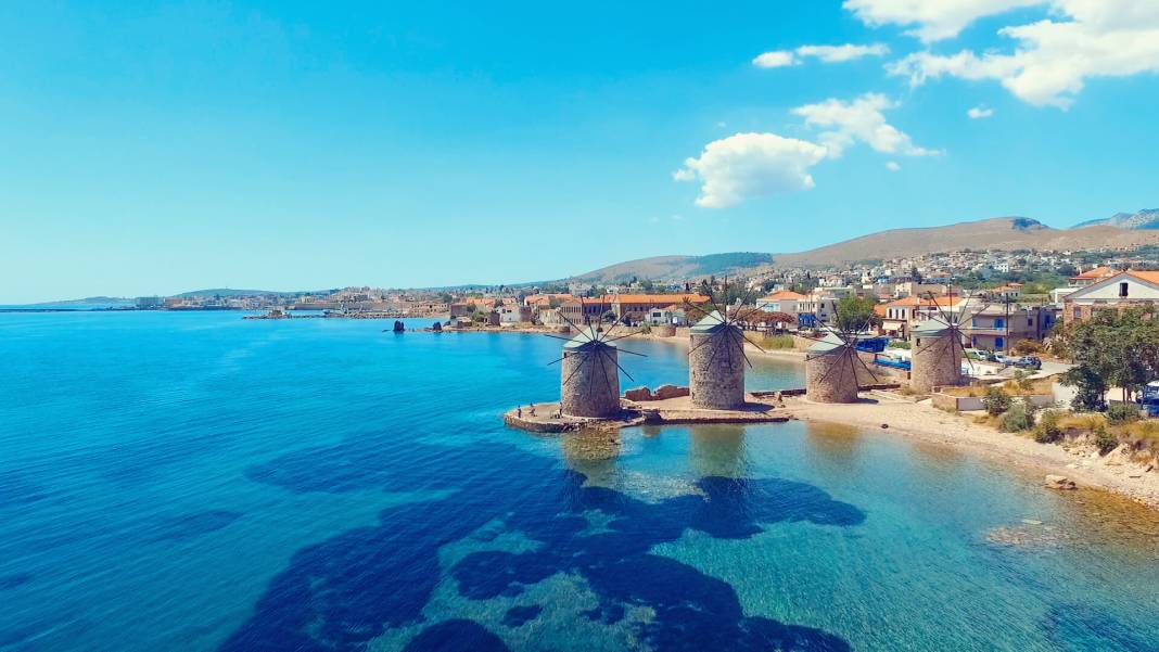 Türklere tek girişli vize muafiyetli 10 Yunan Adası’nın bir haftalık tatil ücreti ortaya çıktı 9