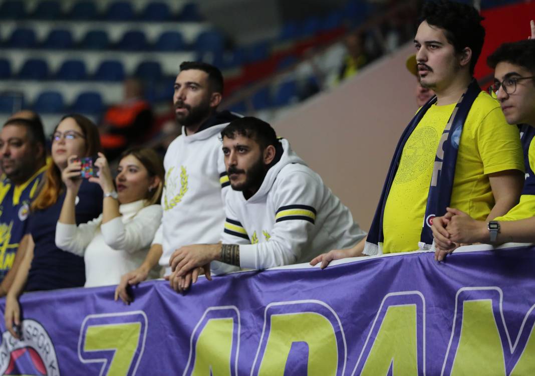 Fenerbahçe Bursa Büyükşehir Belediye Spor maçının hiçbir yerde olmayan fotoğrafları 41