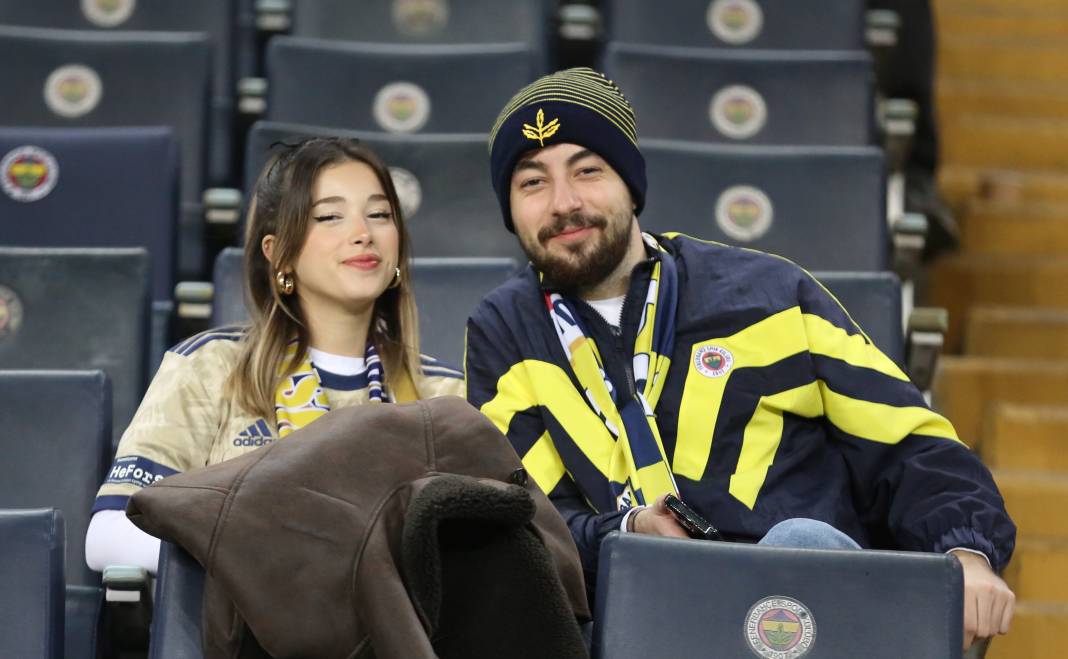 Kadıköy'de Fener alayı. Muhteşem maçın muhteşem fotoğrafları. Kadıköy sallandı 193