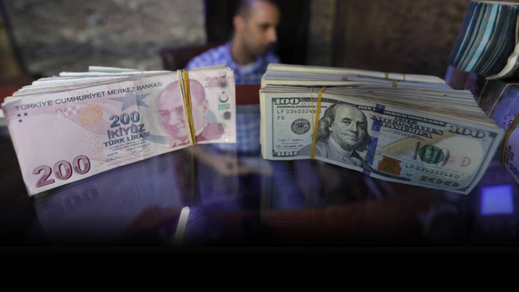 Ünlü ekonomist Atilla Yeşilada doların 2024’te göreceği zirveyi açıkladı 6