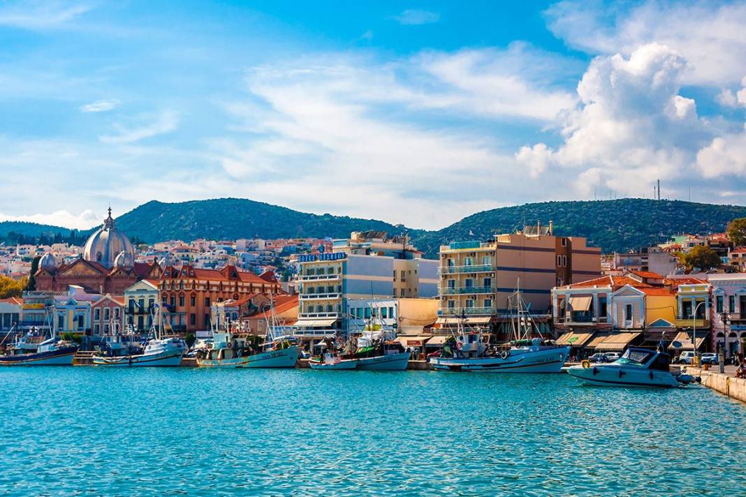 Türklere tek girişli vize muafiyetli 10 Yunan Adası’nın bir haftalık tatil ücreti ortaya çıktı 10