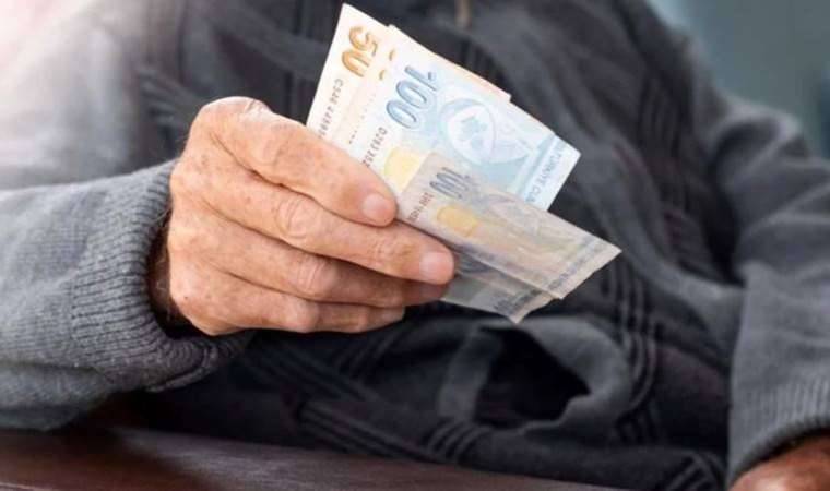 Emekli maaşına yapılacak zam oranı. Asgari ücretin altında kalacak korkusu sardı 13