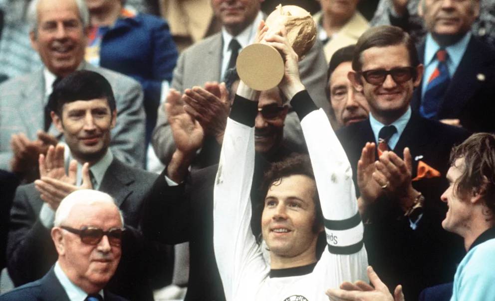 İmparator Beckenbauer'in hiçbir yerde olmayan fotoğrafları arşivden çıktı 18