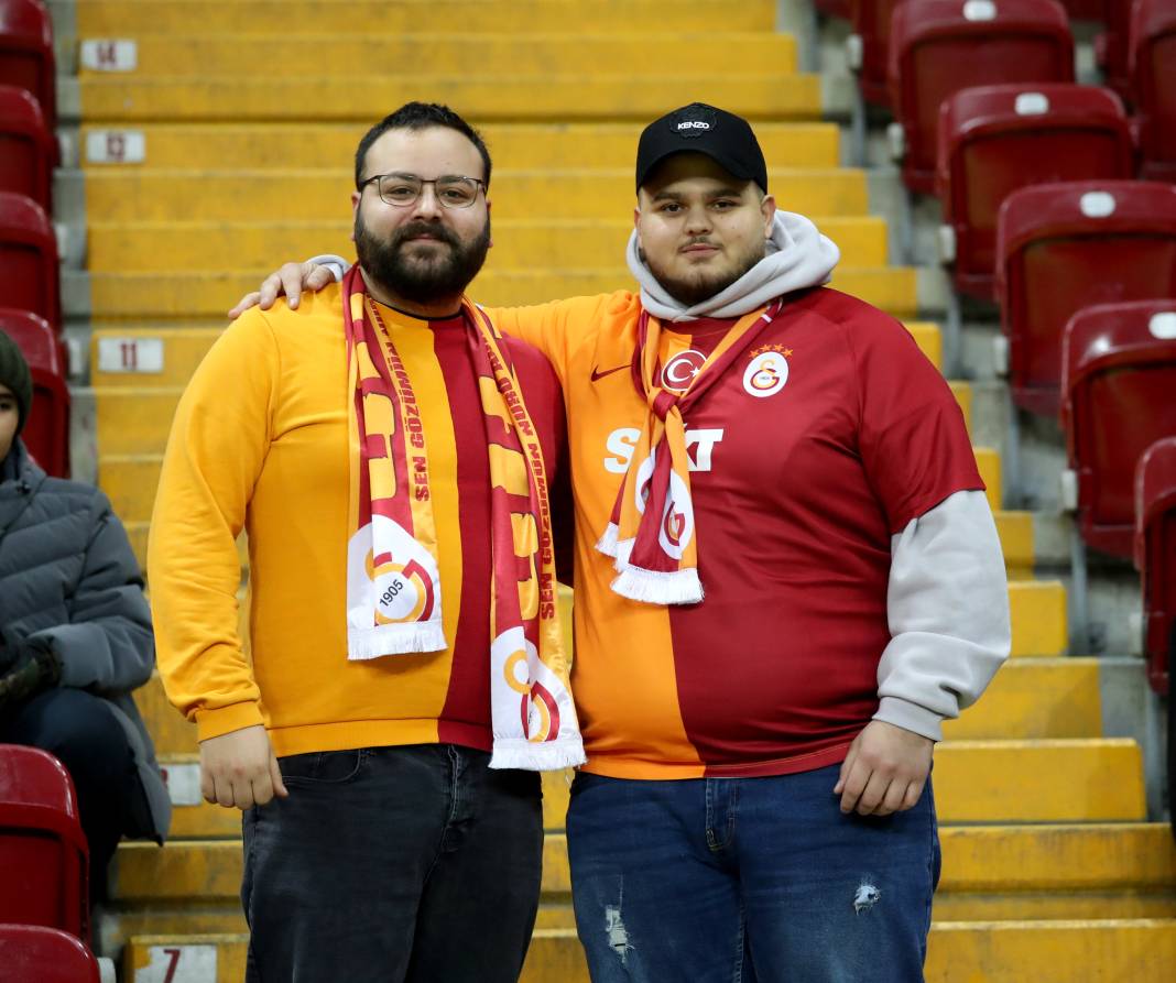 Galatasaray yenilgiyi unuttu. RAMS Park'tan tarihi anlar 77