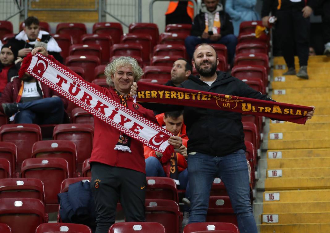 Galatasaray yenilgiyi unuttu. RAMS Park'tan tarihi anlar 66