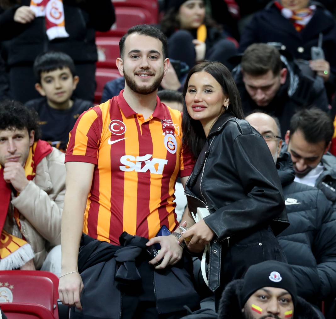 Galatasaray yenilgiyi unuttu. RAMS Park'tan tarihi anlar 43