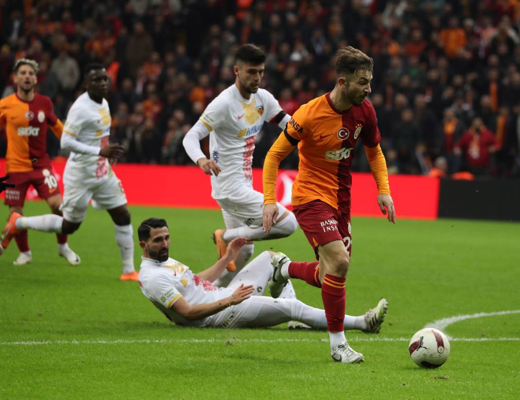 Galatasaray yenilgiyi unuttu. RAMS Park'tan tarihi anlar 8