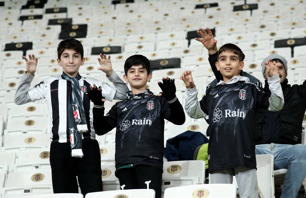 Fernando Santoslu Beşiktaş fırtınası Eyüpspor'u da yıktı geçti 12