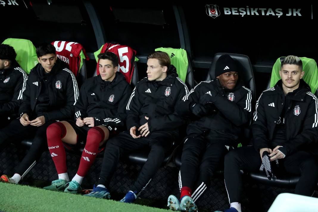 Fernando Santoslu Beşiktaş fırtınası Eyüpspor'u da yıktı geçti 25