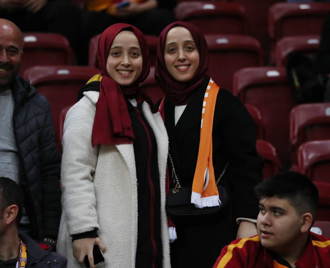 Çocuklar Icardi selamını çaktı. Galatasaray sahada şov yaptı 26