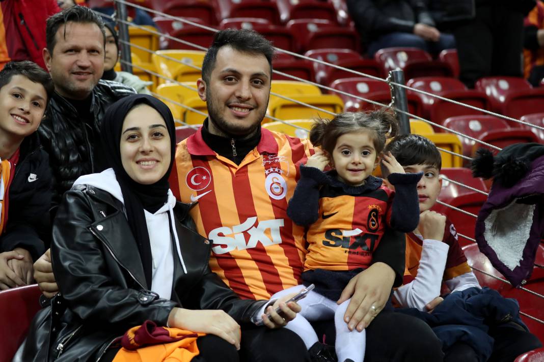 Çocuklar Icardi selamını çaktı. Galatasaray sahada şov yaptı 9