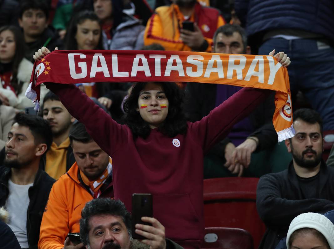Çocuklar Icardi selamını çaktı. Galatasaray sahada şov yaptı 7