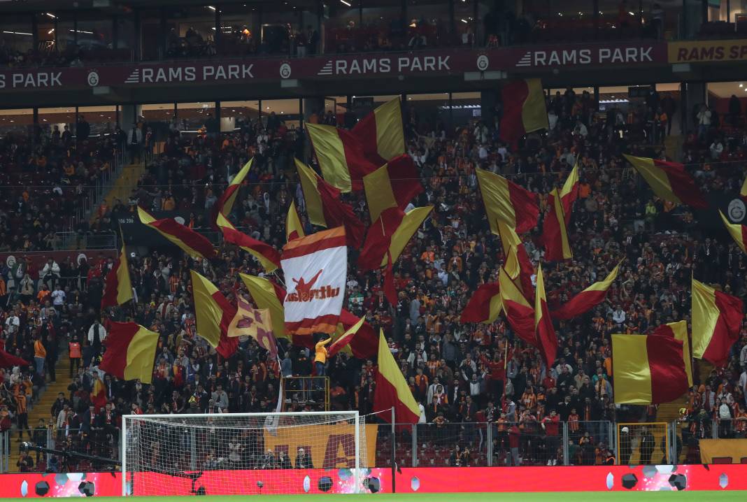 Çocuklar Icardi selamını çaktı. Galatasaray sahada şov yaptı 14