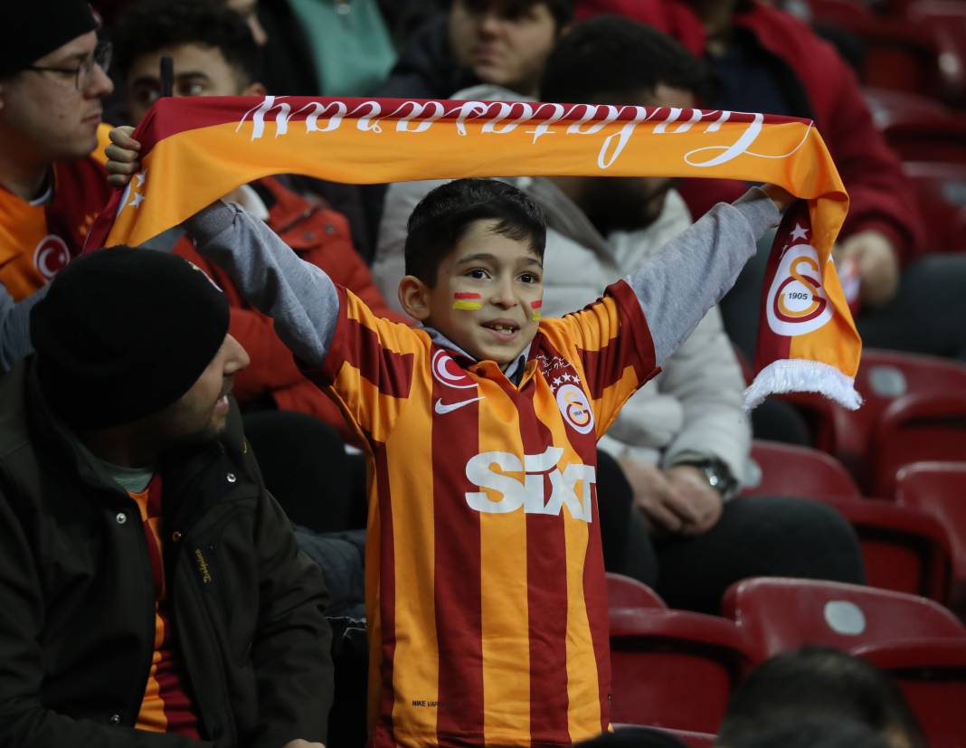 Çocuklar Icardi selamını çaktı. Galatasaray sahada şov yaptı 5