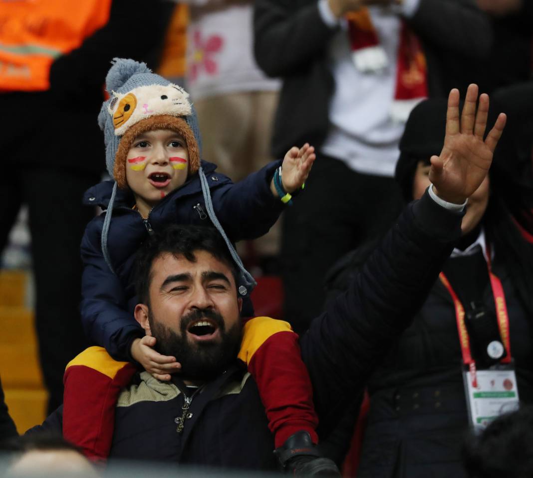 Çocuklar Icardi selamını çaktı. Galatasaray sahada şov yaptı 2