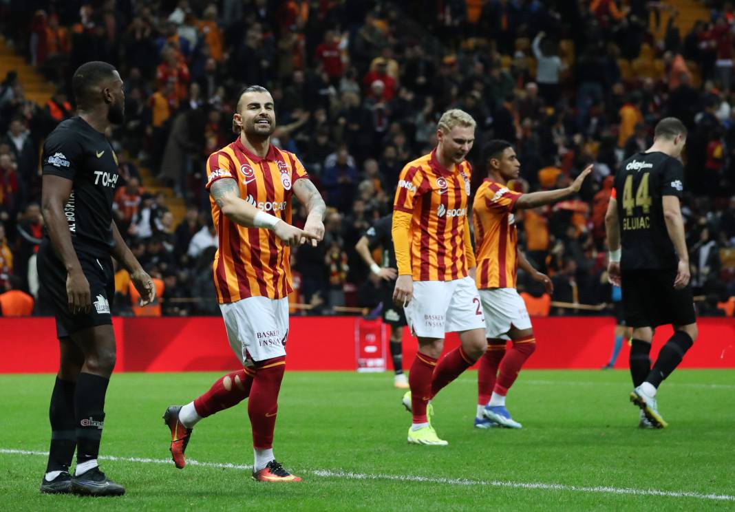 Çocuklar Icardi selamını çaktı. Galatasaray sahada şov yaptı 51