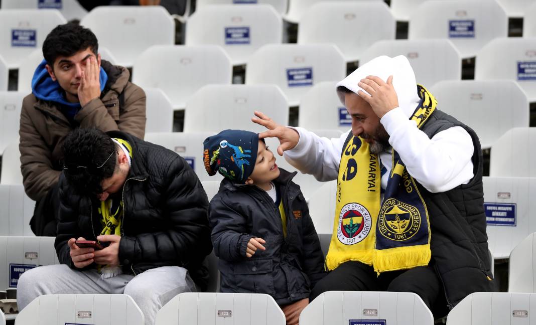 Cengiz Ünder'in üst düzey performansı taraftarını sevindirdi. 5-1'lik İstanbulspor Fenerbahçe maçının tüm fotoğrafları 37