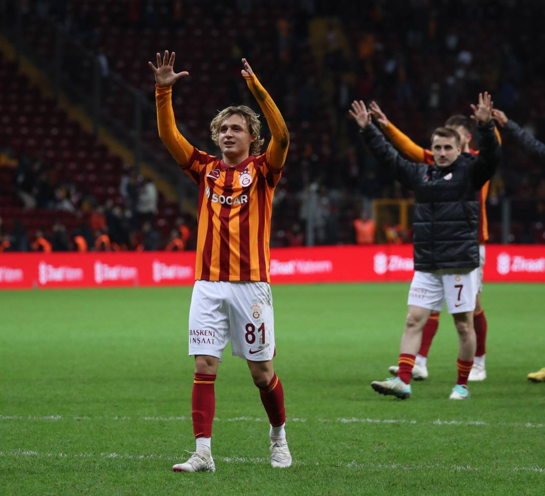 Çocuklar Icardi selamını çaktı. Galatasaray sahada şov yaptı 36