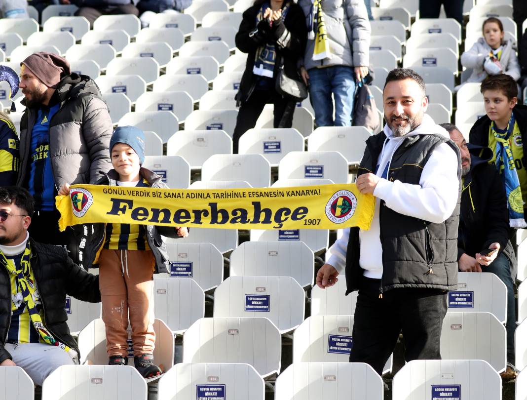 Cengiz Ünder'in üst düzey performansı taraftarını sevindirdi. 5-1'lik İstanbulspor Fenerbahçe maçının tüm fotoğrafları 2