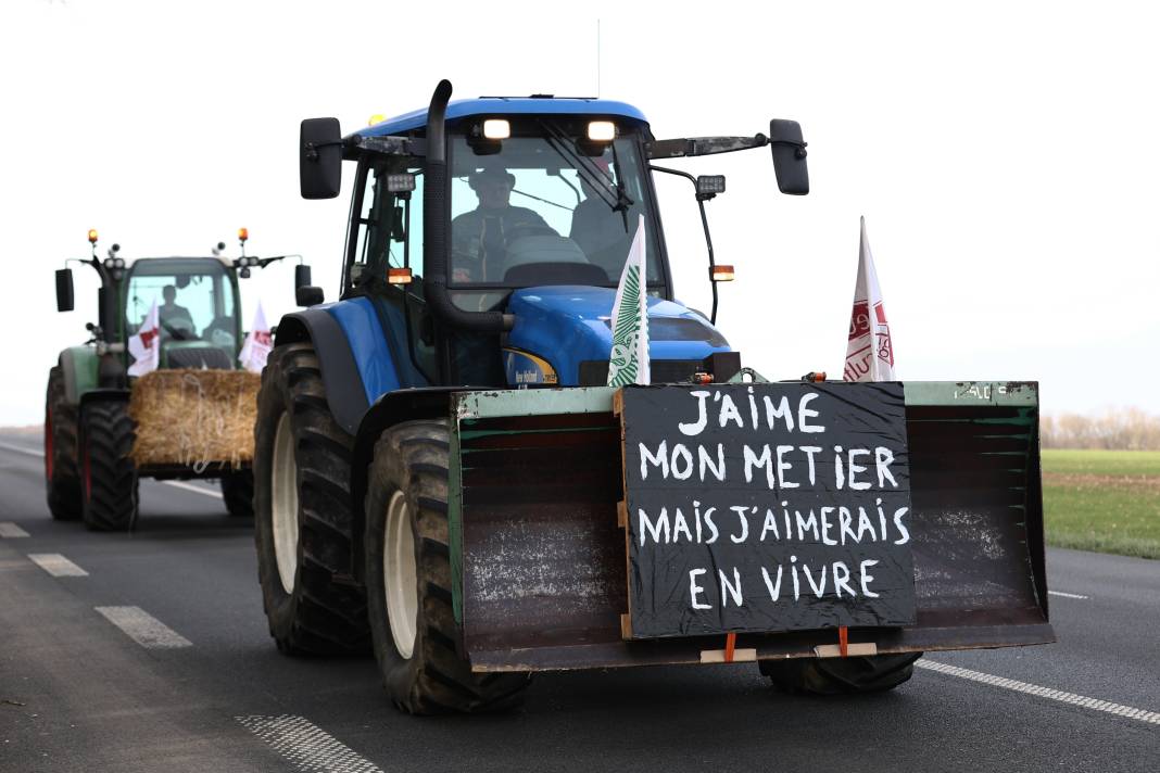 Çiftçiler şehri abluka altına aldı. Paris kuşatması 10