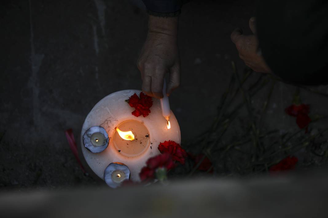 Gazeteci-yazar Uğur Mumcu ölümünün 31'inci yılında anıldı 11