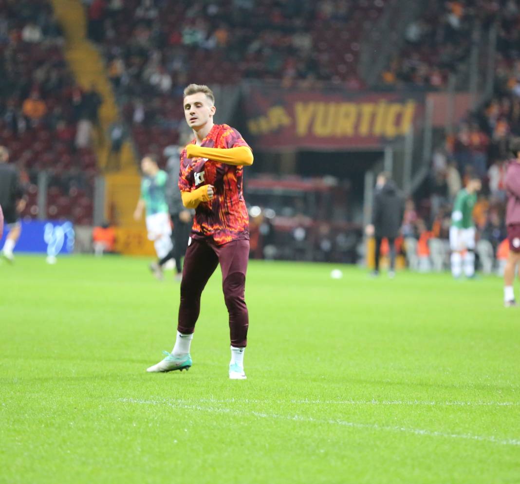 Galatasaray Konyaspor karşısında 3 golle güldü. Yarıştan kopmadı. Maçtan renkli görüntüler 47