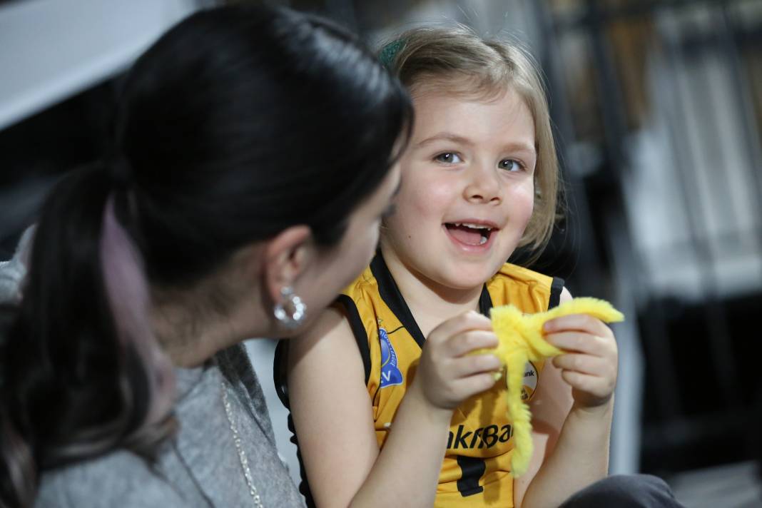 Zehra Güneş'in şov yaptığı maçta Vakıfbank Beşiktaş karşısında kazandı. Maçın tüm fotoğrafları 103