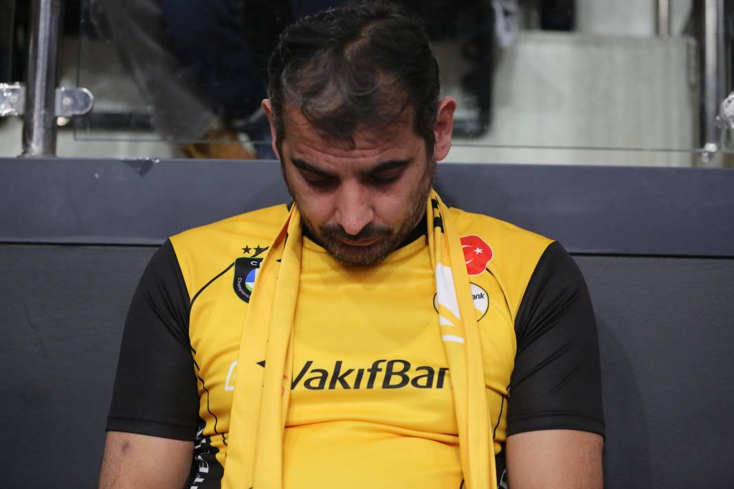 Zehra Güneş'in şov yaptığı maçta Vakıfbank Beşiktaş karşısında kazandı. Maçın tüm fotoğrafları 78
