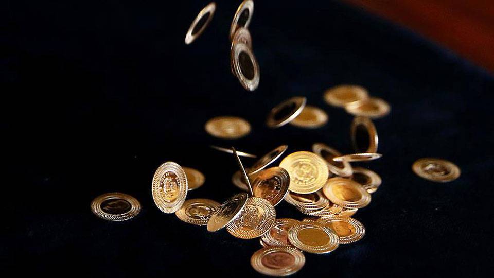 Piyasaların bir bileni gram altının 3 bin lira olacağı tarihi açıkladı. Yatırımcılar dikkat 4