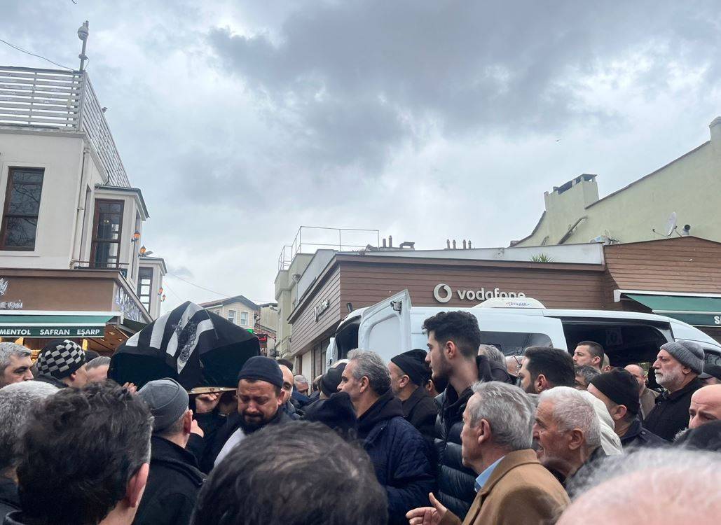 Bakırköy'deki korkunç kazada can veren 4 kişiye son veda! Davutoğlu da törendeydi 7