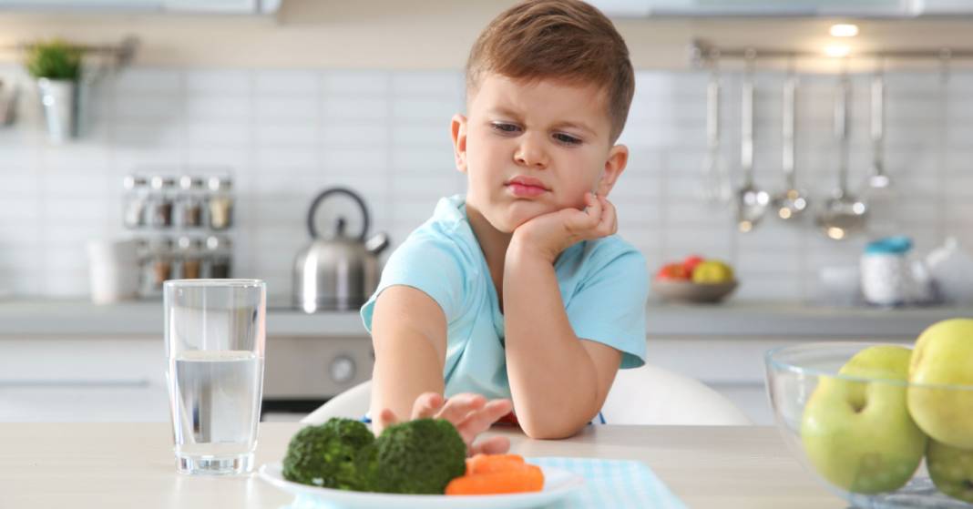 Çocukların neden yemek seçtiği ortaya çıktı. Sıklıkla 5-6 yaşlarında görülüyor 3