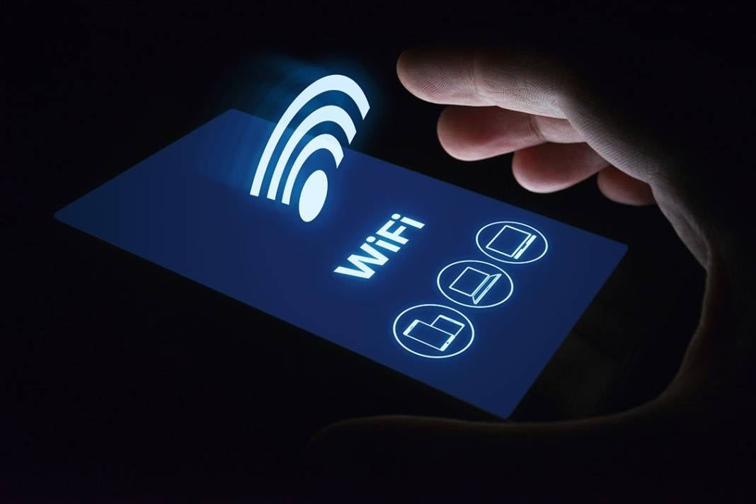 Wi-Fi ismi nedeniyle hapis cezası verildi. Bilgisayarına el konuldu 10