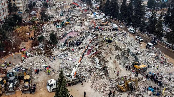 Deprem Profesörü Okan Tüysüz her an kırılabilecek fayları açıkladı. 'Resmen kendi mezarımızı kazıyoruz' 2