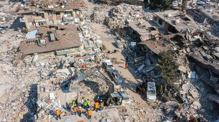 Deprem Profesörü Okan Tüysüz her an kırılabilecek fayları açıkladı. 'Resmen kendi mezarımızı kazıyoruz' 12
