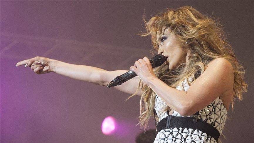 Jennifer Lopez konserlerini iptal etmek zorunda kaldı. İşte sebebi… 3
