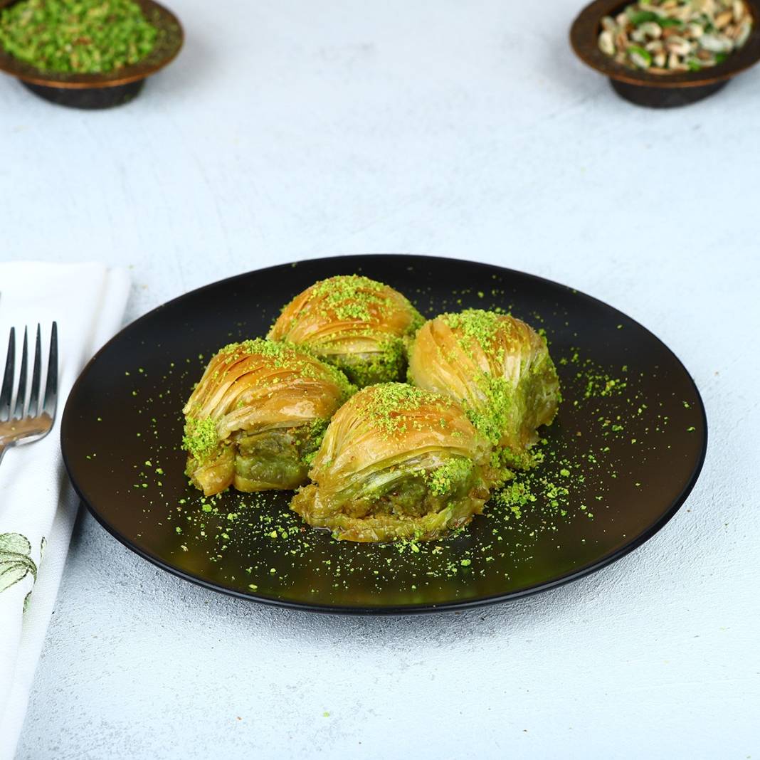 Sahte baklava nasıl anlaşılır? Bayram öncesi tatlı alırken dikkat! Tatiliniz zehir olmasın 7