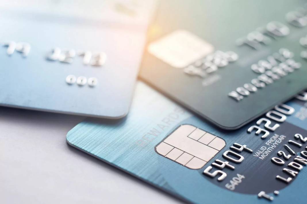 Kredi kartı kullanıcılarına kara haber. BBDK bankalara  talimat gönderdi 14