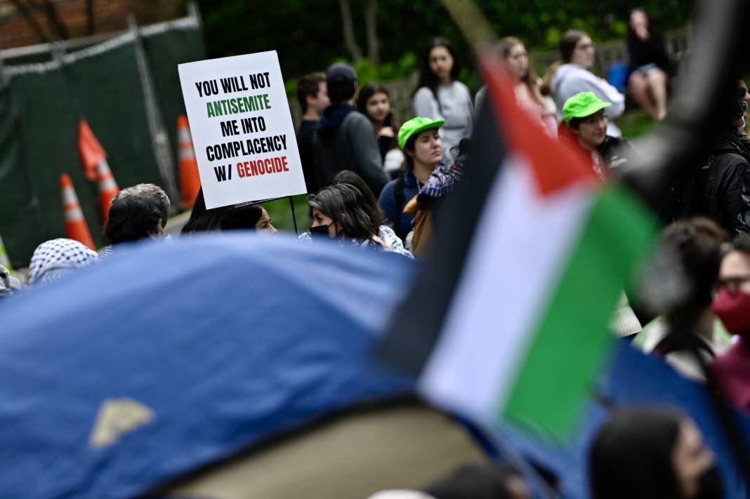 Üniversitesi öğrencileri Filistin'e destek gösterisi düzenledi 13