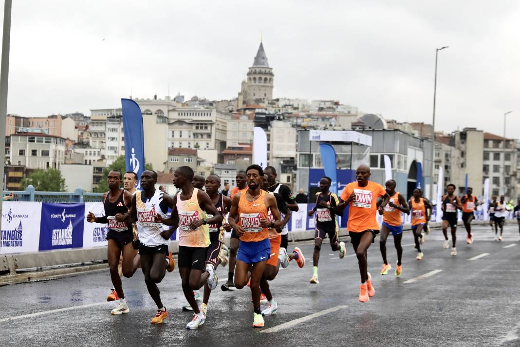 İstanbul Maratonu'nda yağmurla gelen rekor 6