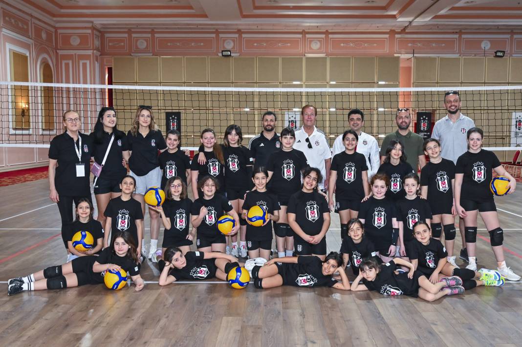 Beşiktaş Spor Okulları'na yoğun katılım 10