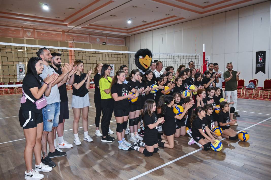 Beşiktaş Spor Okulları'na yoğun katılım 65