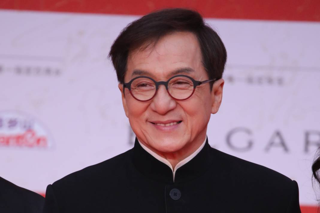 Jackie Chan’in son hali sevenlerini korkuttu. Anında açıklama geldi 7